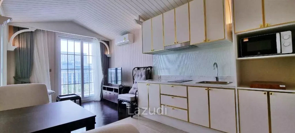 Grand Florida Beachfront Condo for Sale