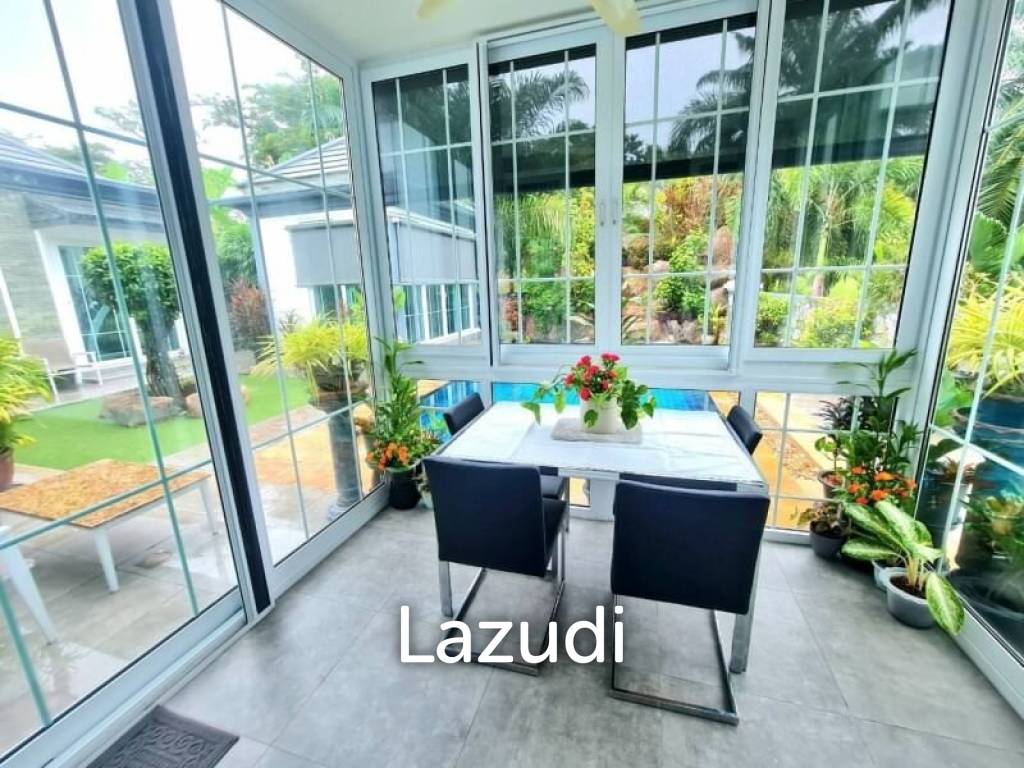 Pool Villa House for Sale in Huay Yai