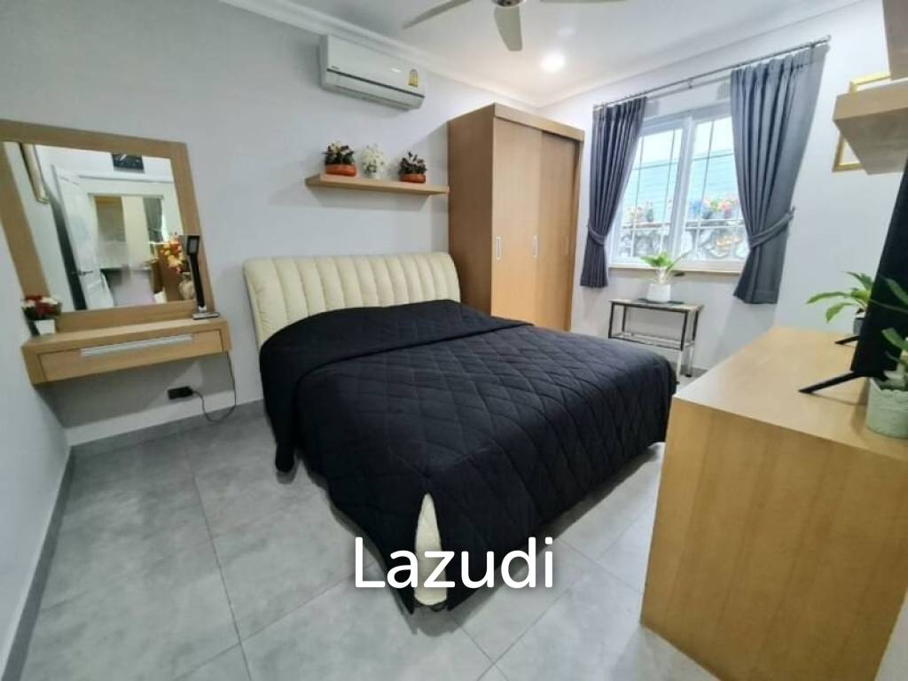 Pool Villa House for Sale in Huay Yai