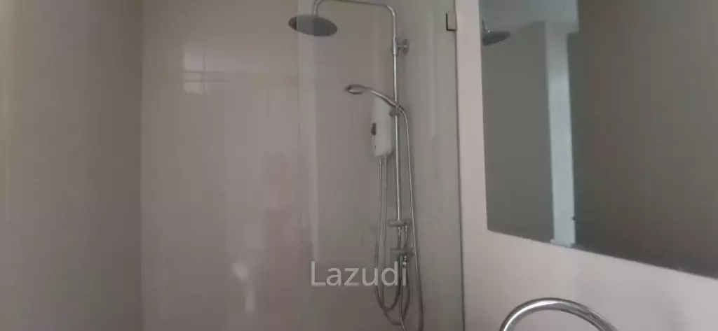 Sea Saran Studio for Sale in Bangsaray