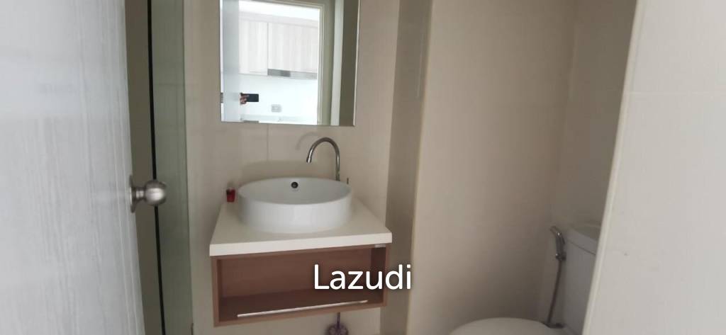 Sea Saran Studio for Sale in Bangsaray