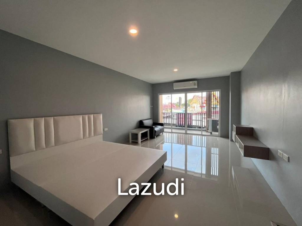 Studio The Center Views Condo for Sale