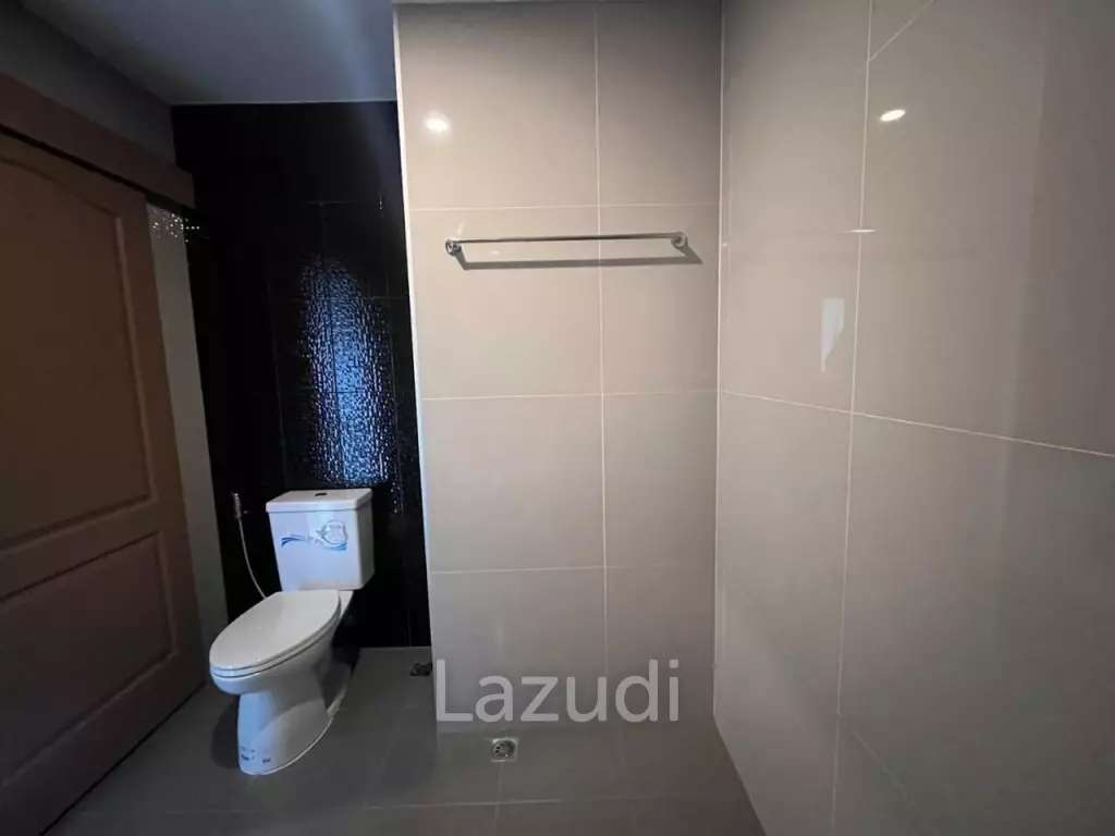 Studio The Center Views Condo for Sale