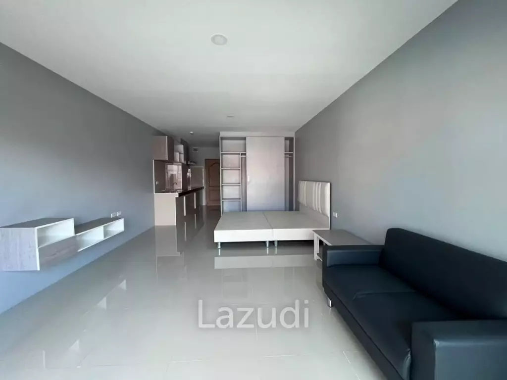 Studio 1 Bath 39 SQ.M The Center Views