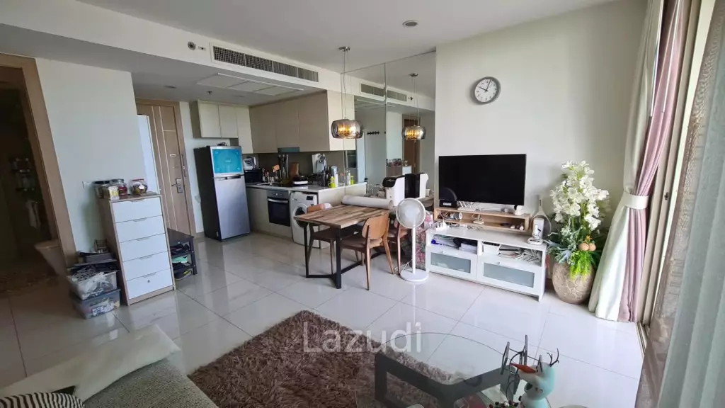 2 Bed 2 Bath 71 SQ.M The Riviera Wongamat Beach