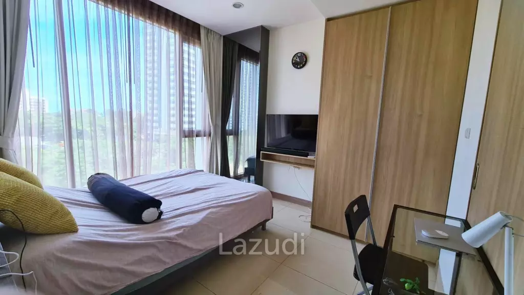 2 Bed 2 Bath 71 SQ.M The Riviera Wongamat Beach