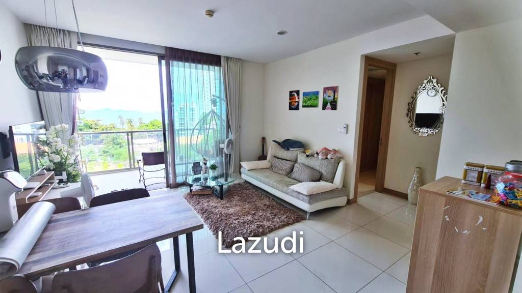 2 Bed 2 Bath 71 SQ.M The Riviera Wongamat Beach