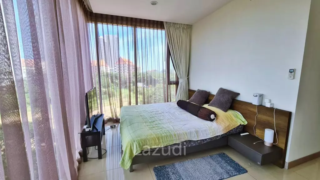 2 Bed 2 Bath 71 SQ.M The Riviera Wongamat Beach