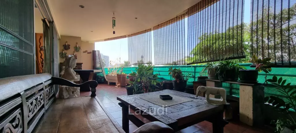 1 Bed 1 Bath 203 SQ.M  Executive Residence IV