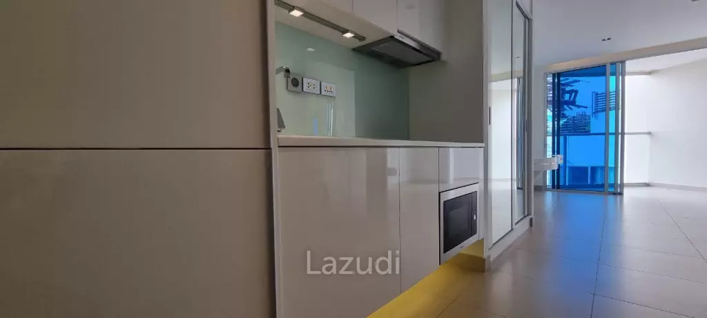 Studio 1 Bath 34 SQ.M Sands Condominium