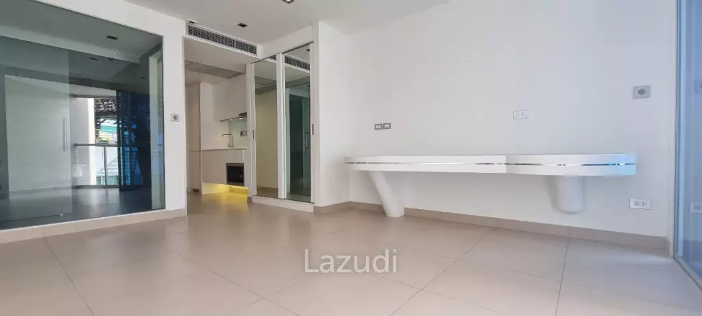 Studio 1 Bath 34 SQ.M Sands Condominium