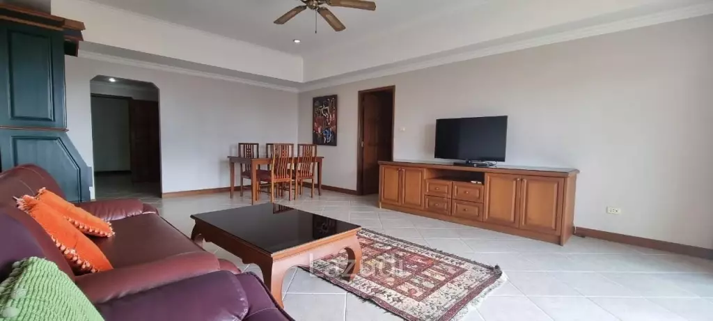 2 Beds 2 Baths 166 SQ.M View Talay Residence 1