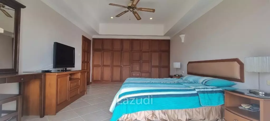 2 Beds 2 Baths 166 SQ.M View Talay Residence 1
