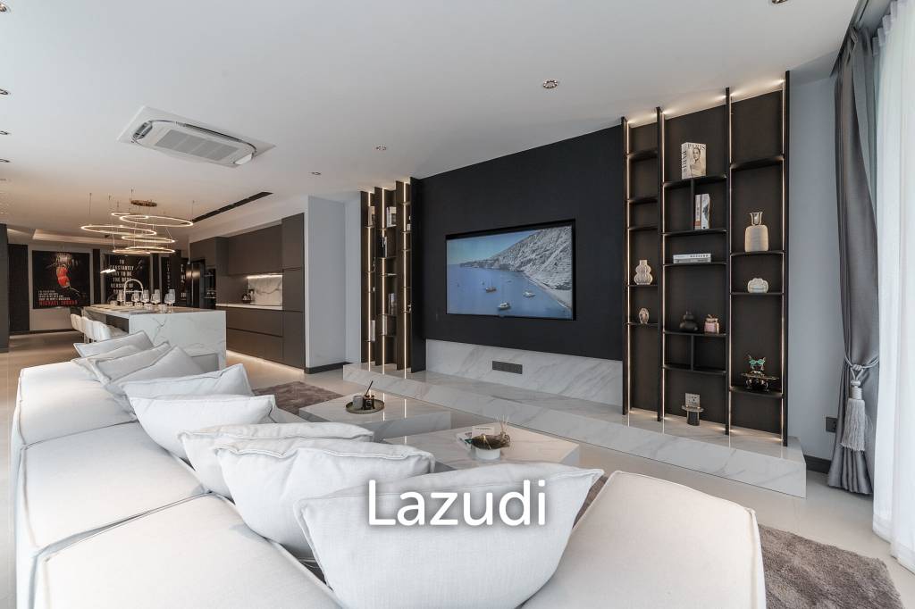 Luxury 5Beds House in Jomtien for Sale