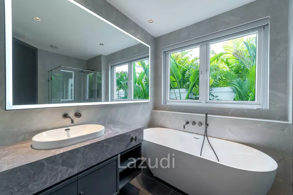 Luxury 5Beds House in Jomtien for Sale
