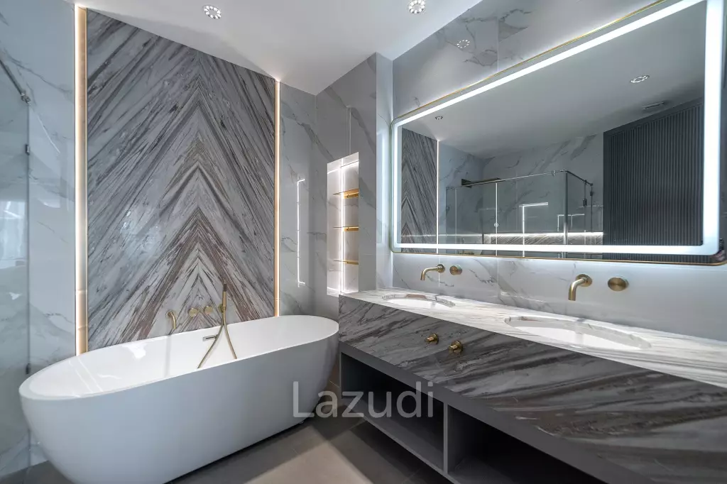Luxury 5Beds House in Jomtien for Sale