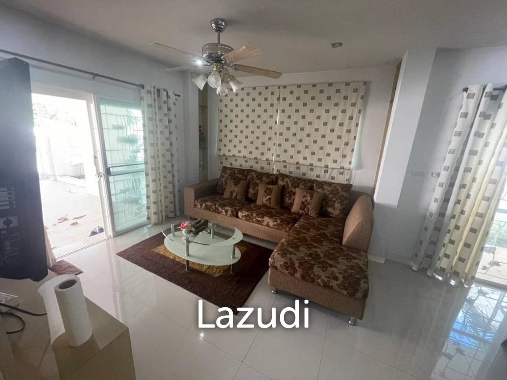 2 Storey House for Sale in Jomtien