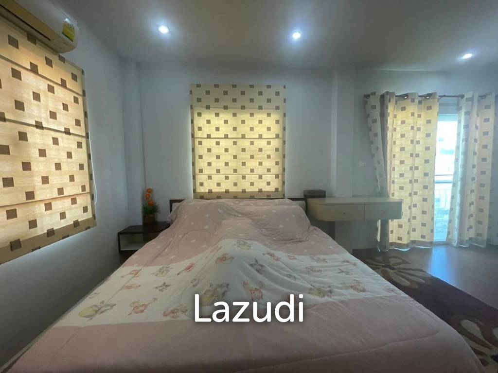 2 Storey House for Sale in Jomtien