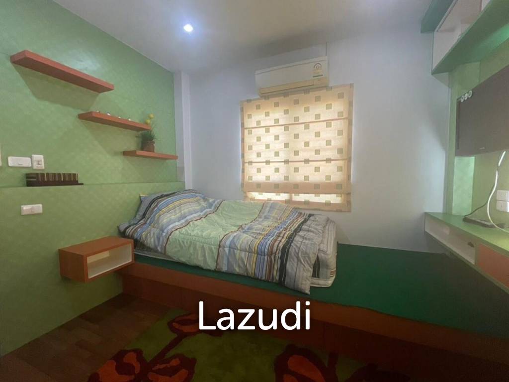 2 Storey House for Sale in Jomtien