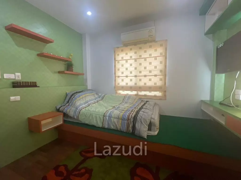 2 Storey House for Sale in Jomtien