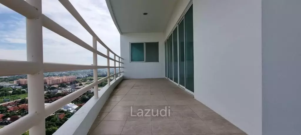 1 Bed 2 Bath 145 SQ.M View Talay 8 Condo