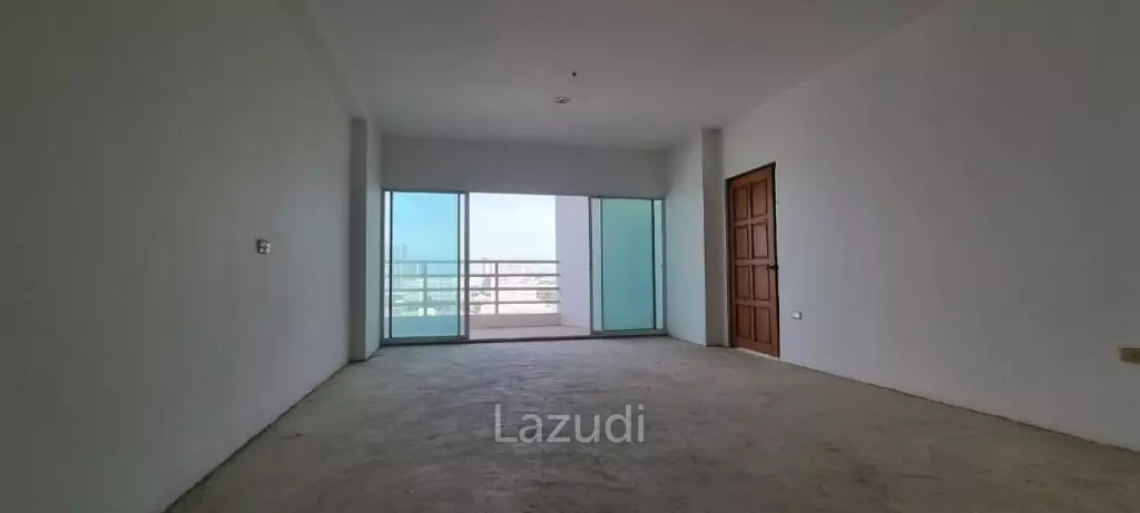 1 Bed 2 Bath 145 SQ.M View Talay 8 Condo