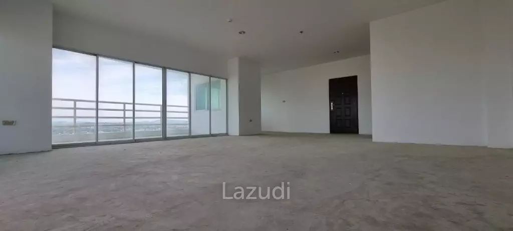 1 Bed 2 Bath 145 SQ.M View Talay 8 Condo
