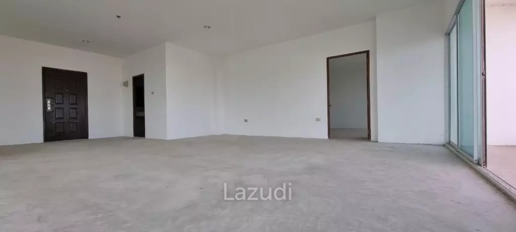 1 Bed 2 Bath 145 SQ.M View Talay 8 Condo