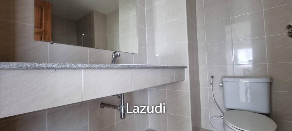 1 Bed 2 Bath 145 SQ.M View Talay 8 Condo
