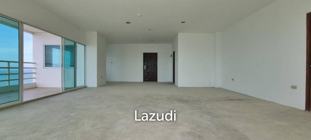 3 Bed 3 Bath 288 SQ.M View Talay 8 Condo
