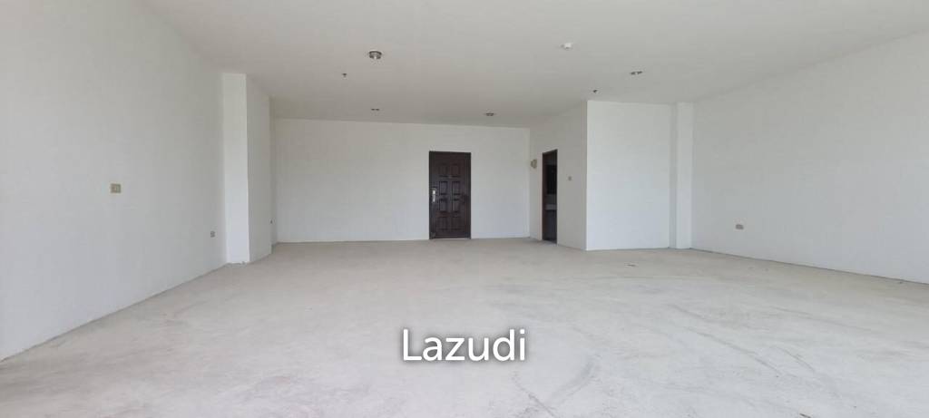 3 Bed 3 Bath 288 SQ.M View Talay 8 Condo