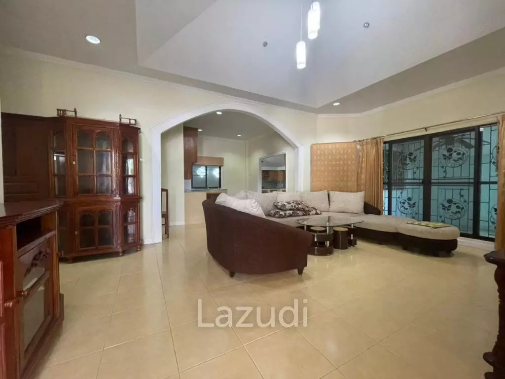 Single House for Sale in East Pattaya