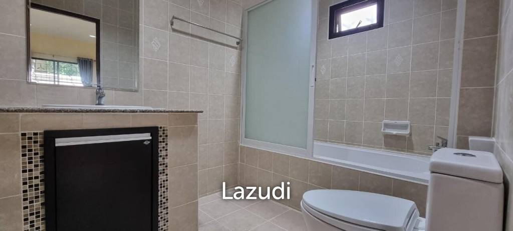 House in Nong Pla Lai for Sale