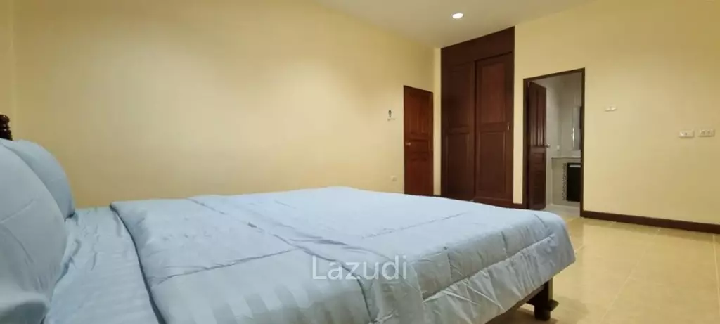 House in Nong Pla Lai for Sale