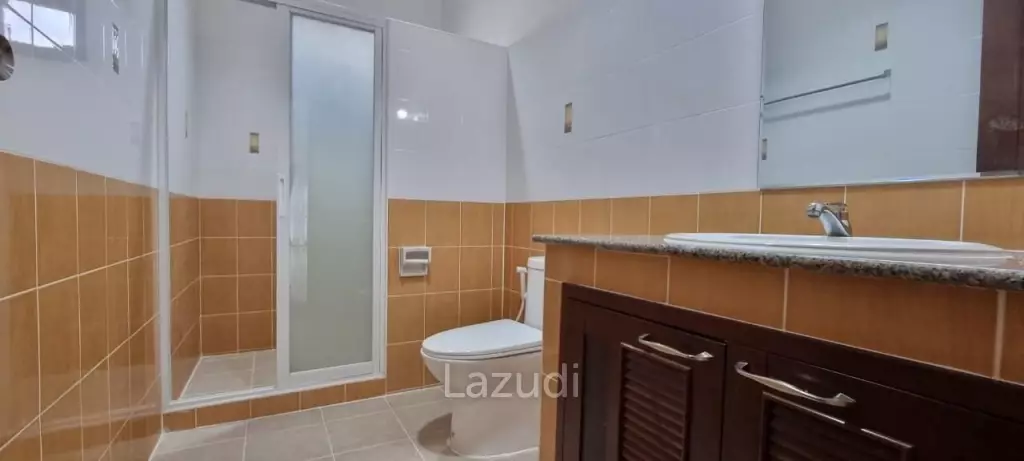 House in Nong Pla Lai for Sale