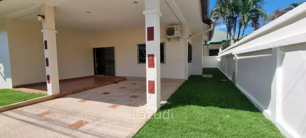 House in Nong Pla Lai for Sale
