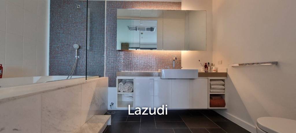 2 Bed 2 Bath 102 SQ.M Northpoint Condo