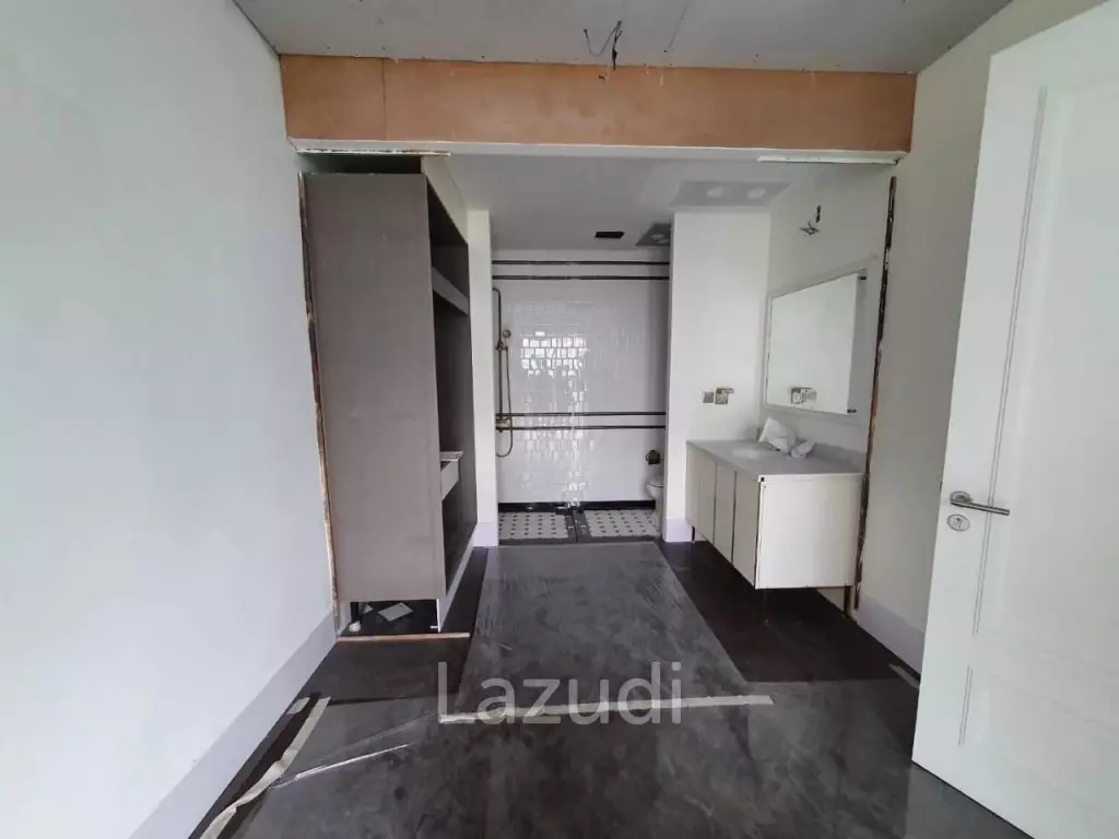 Grand Florida 1 Bedroom for Sale