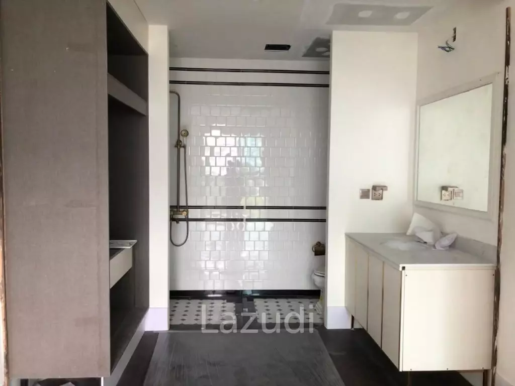 Grand Florida 1 Bedroom for Sale