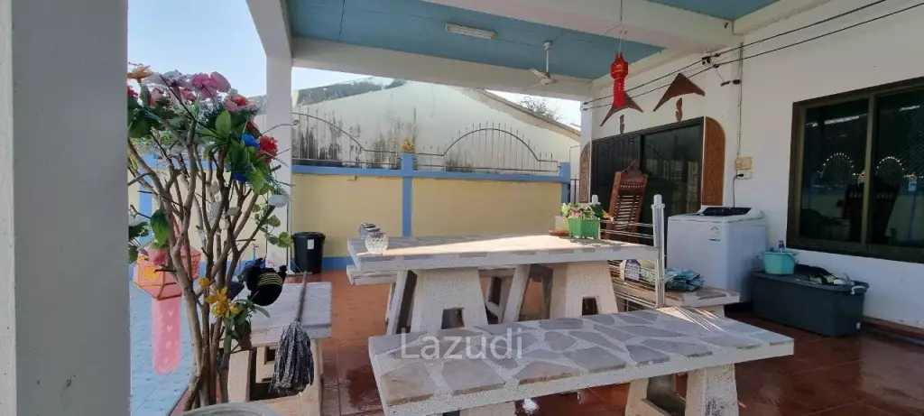 ขายบ้านสระว่ายน้ำส่วนตัวในสัตหีบ