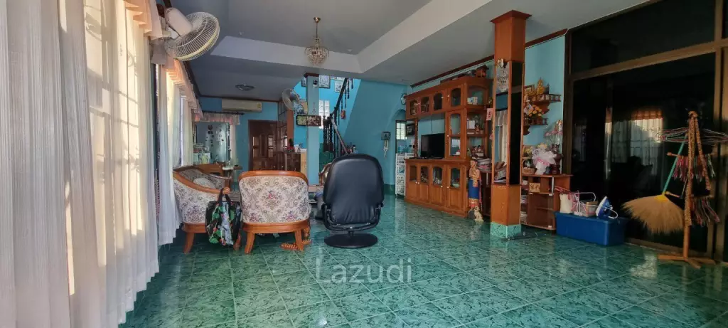 ขายบ้านสระว่ายน้ำส่วนตัวในสัตหีบ