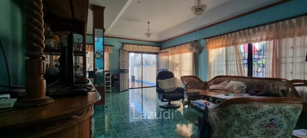 ขายบ้านสระว่ายน้ำส่วนตัวในสัตหีบ