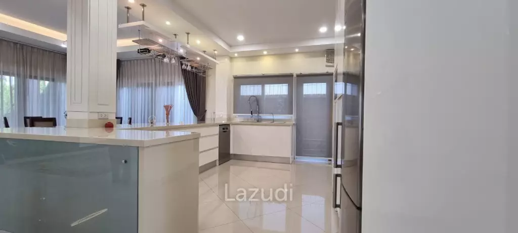 Bangsaray Lovely Pool House for Sale