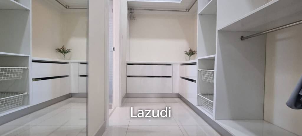 Bangsaray Lovely Pool House for Sale