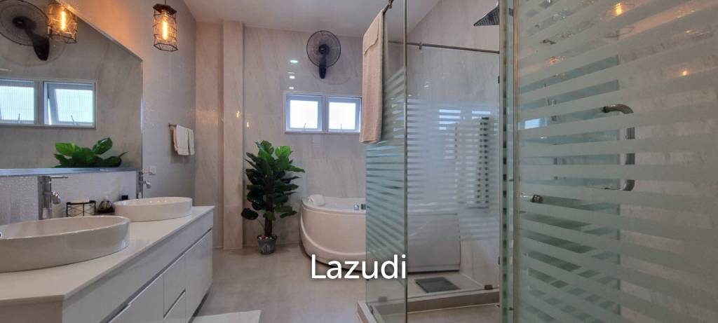 Bangsaray Lovely Pool House for Sale
