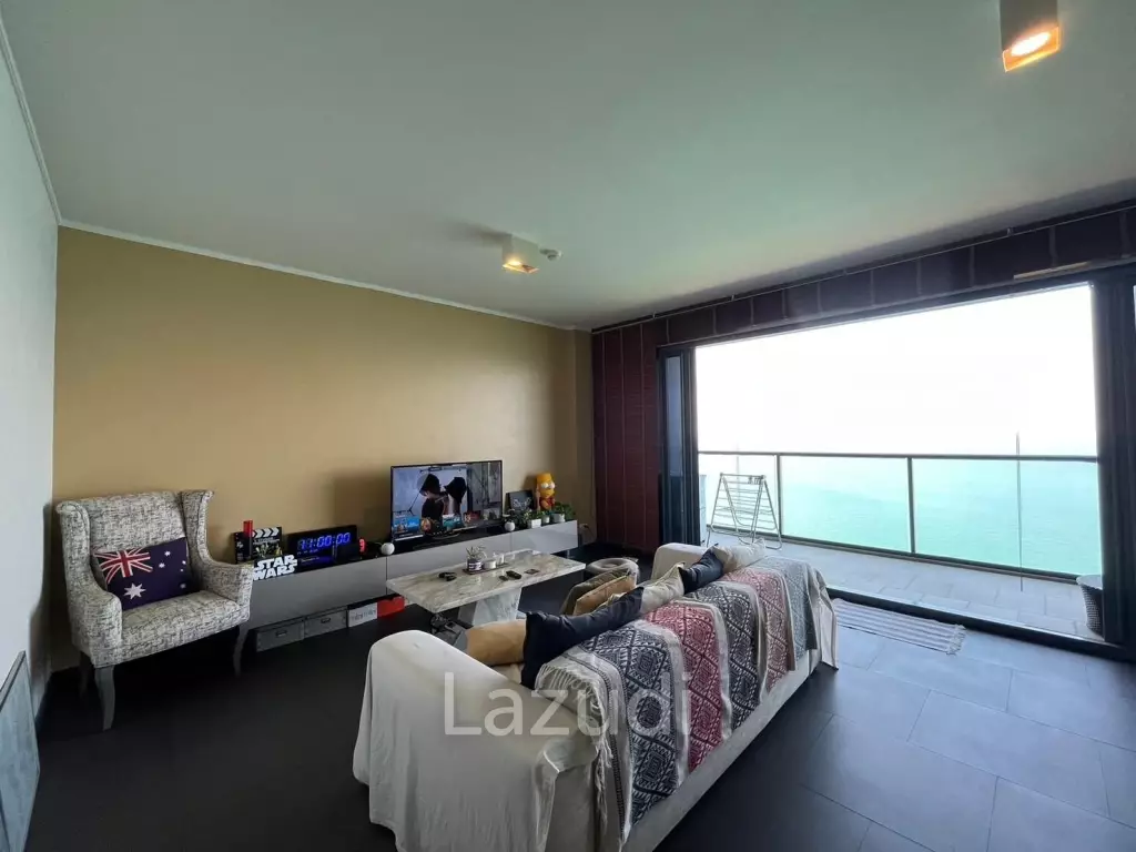 The Zire Wongamat Condo for Sale