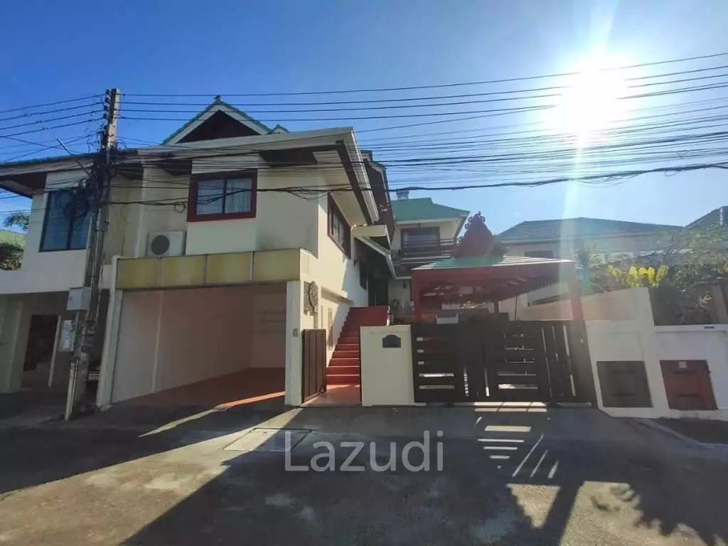 3-Storey House for Sale in East Pattaya