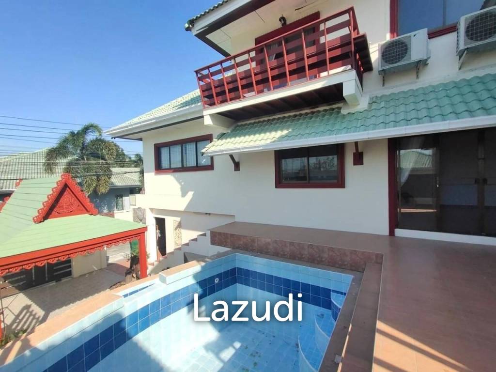 3-Storey House for Sale in East Pattaya