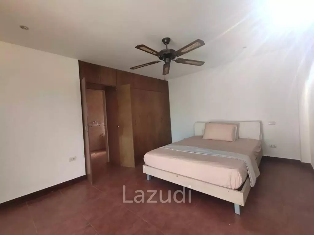 3-Storey House for Sale in East Pattaya