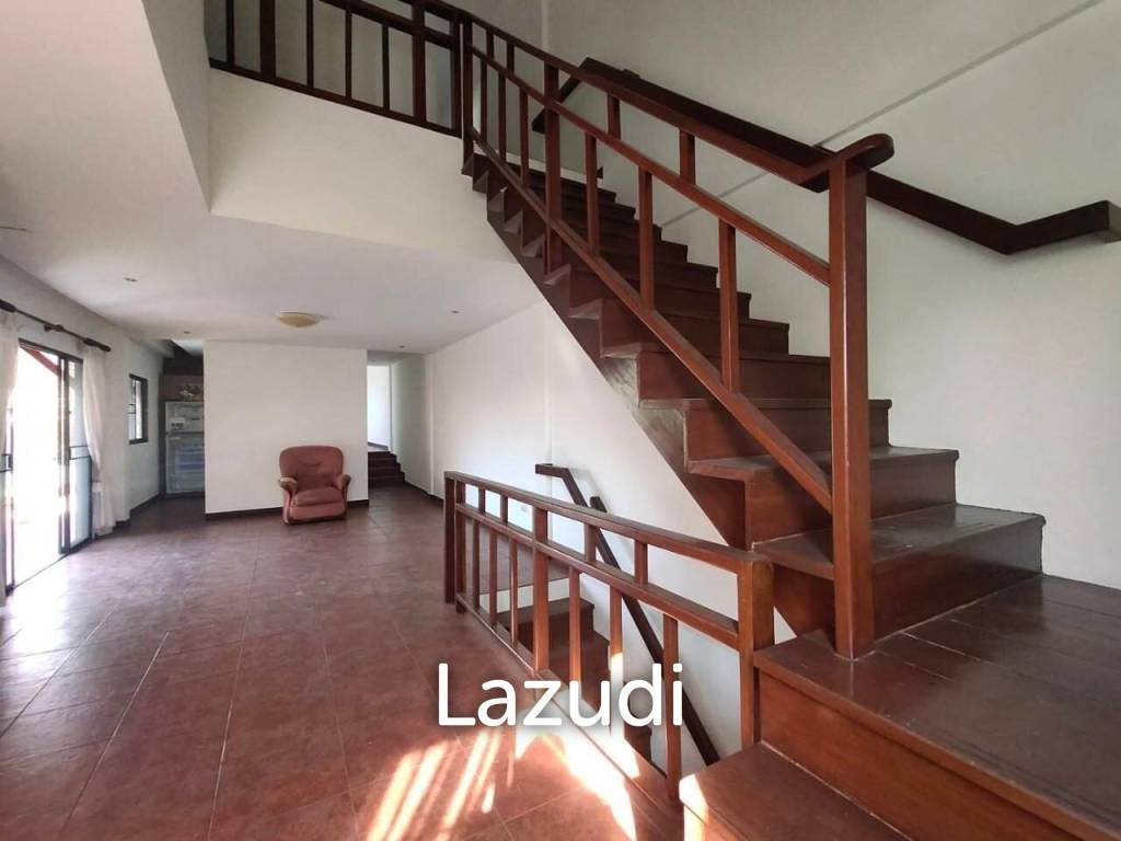 3-Storey House for Sale in East Pattaya
